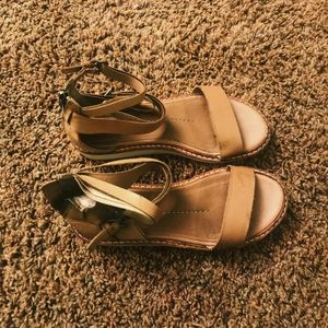 Dolce Vita Sandals